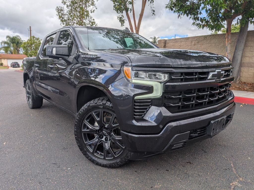 2022 Chevrolet Silverado 1500 RST 4X4 Crew Cab Short Box's photo
