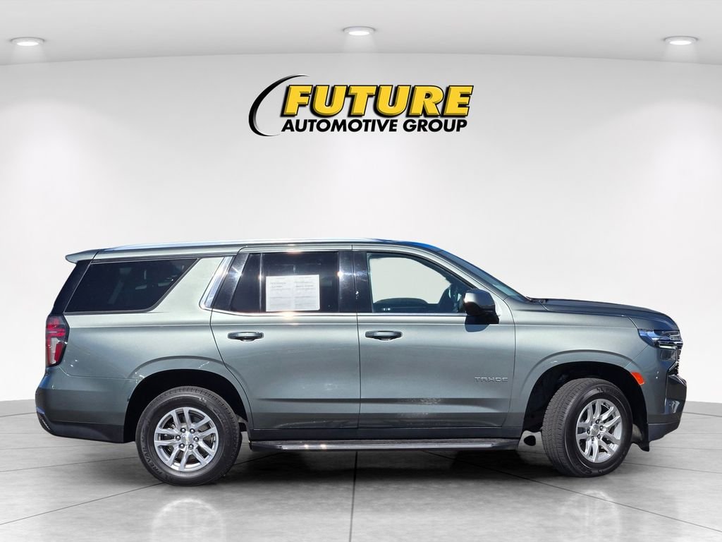 Used 2023 Green Chevrolet LT image 3