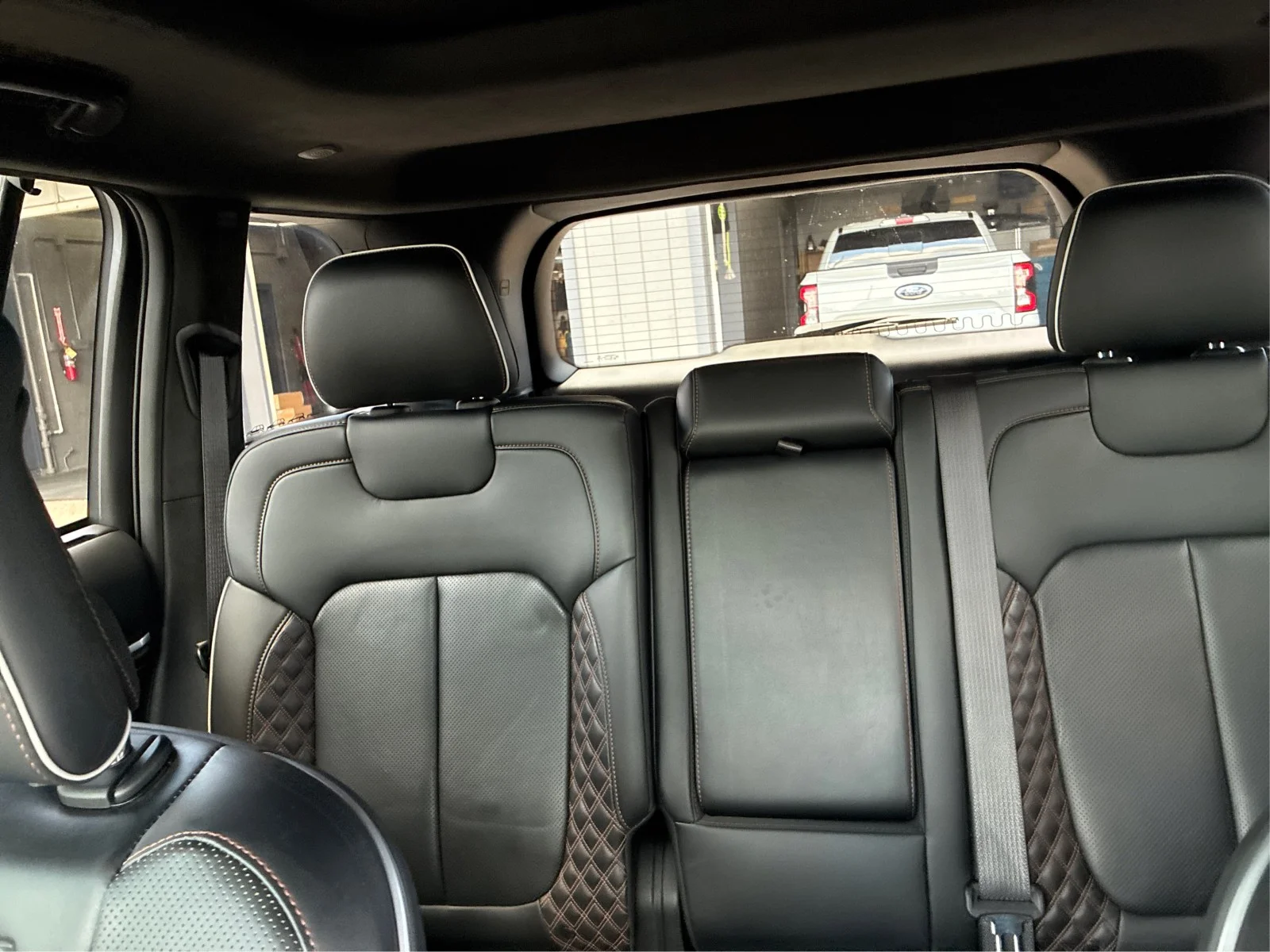 Certified Used 2022 Diamond Black Jeep Summit Reserve image 14