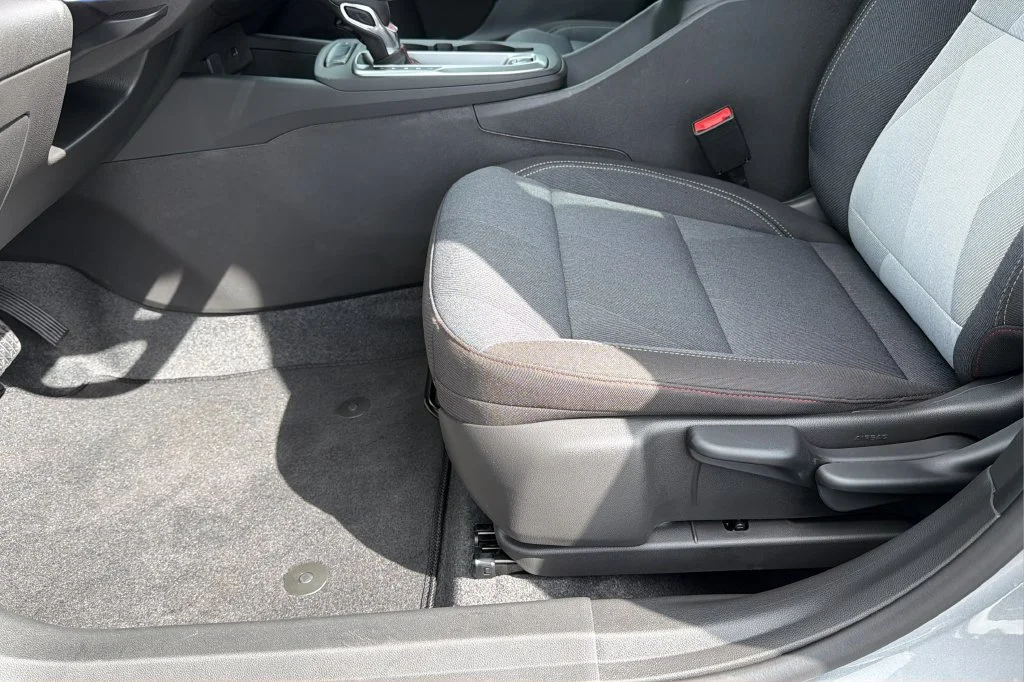 New 2026 Sterling Gray Metallic Chevrolet 1RS image 19