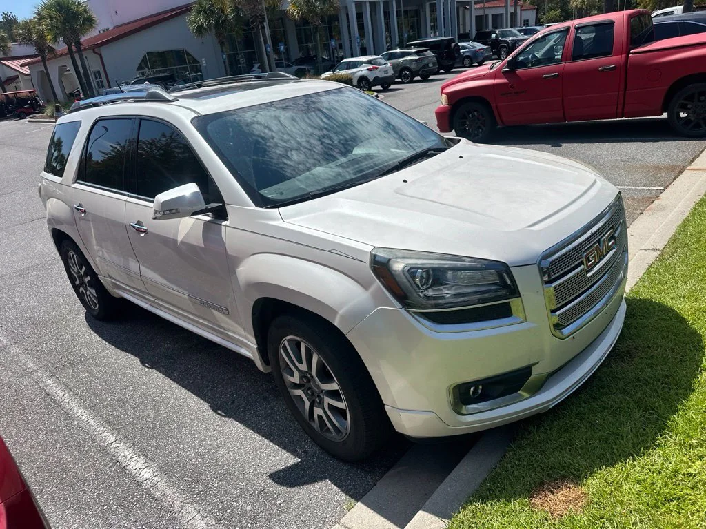 Used 2013 White GMC Denali image 2
