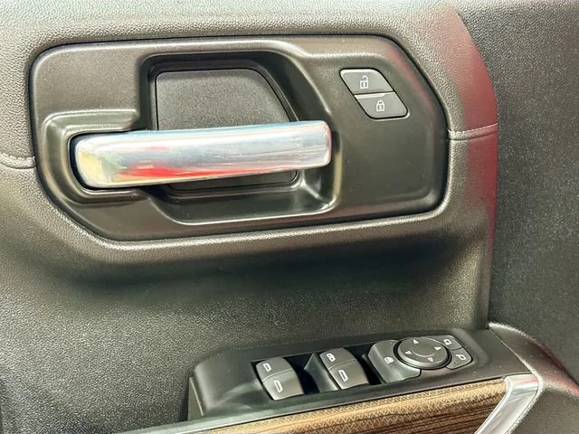 2021 Chevrolet Silverado 1500 RST - Photo 19
