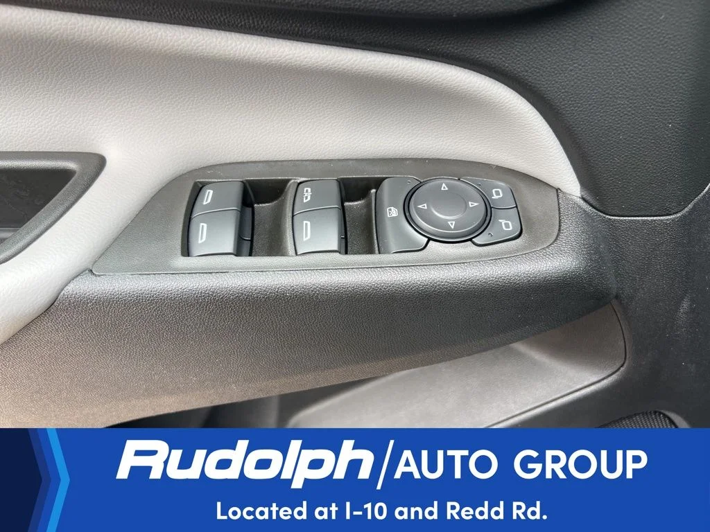 Used 2024 Sterling Gray Metallic Chevrolet LT image 27