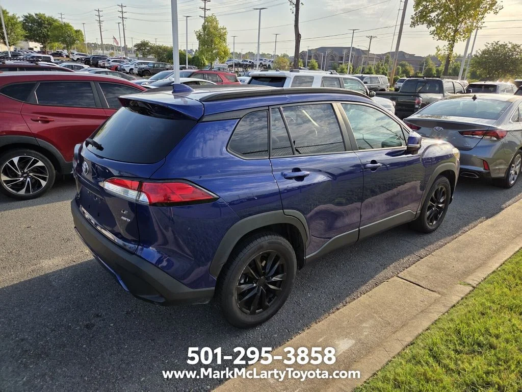 Used 2022 Blue Toyota LE image 3
