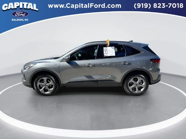Used 2025 Gray Ford ST-Line image 5