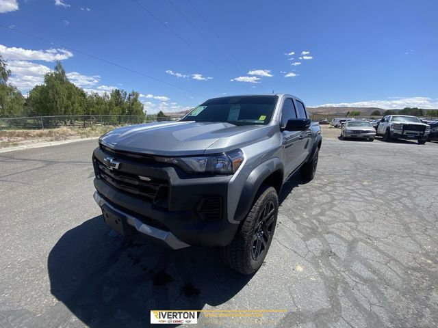 2023 Chevrolet Colorado 4WD Trail Boss Crew Cab Short Box's photo
