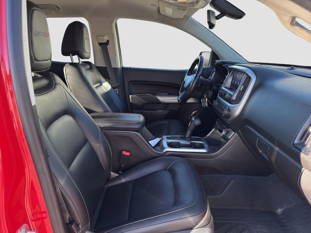 Used 2019 RED HOT Chevrolet 4WD ZR2 image 18