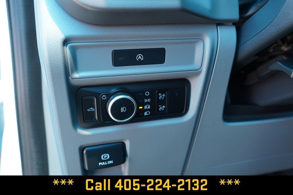 Used 2025 White Ford XLT image 30