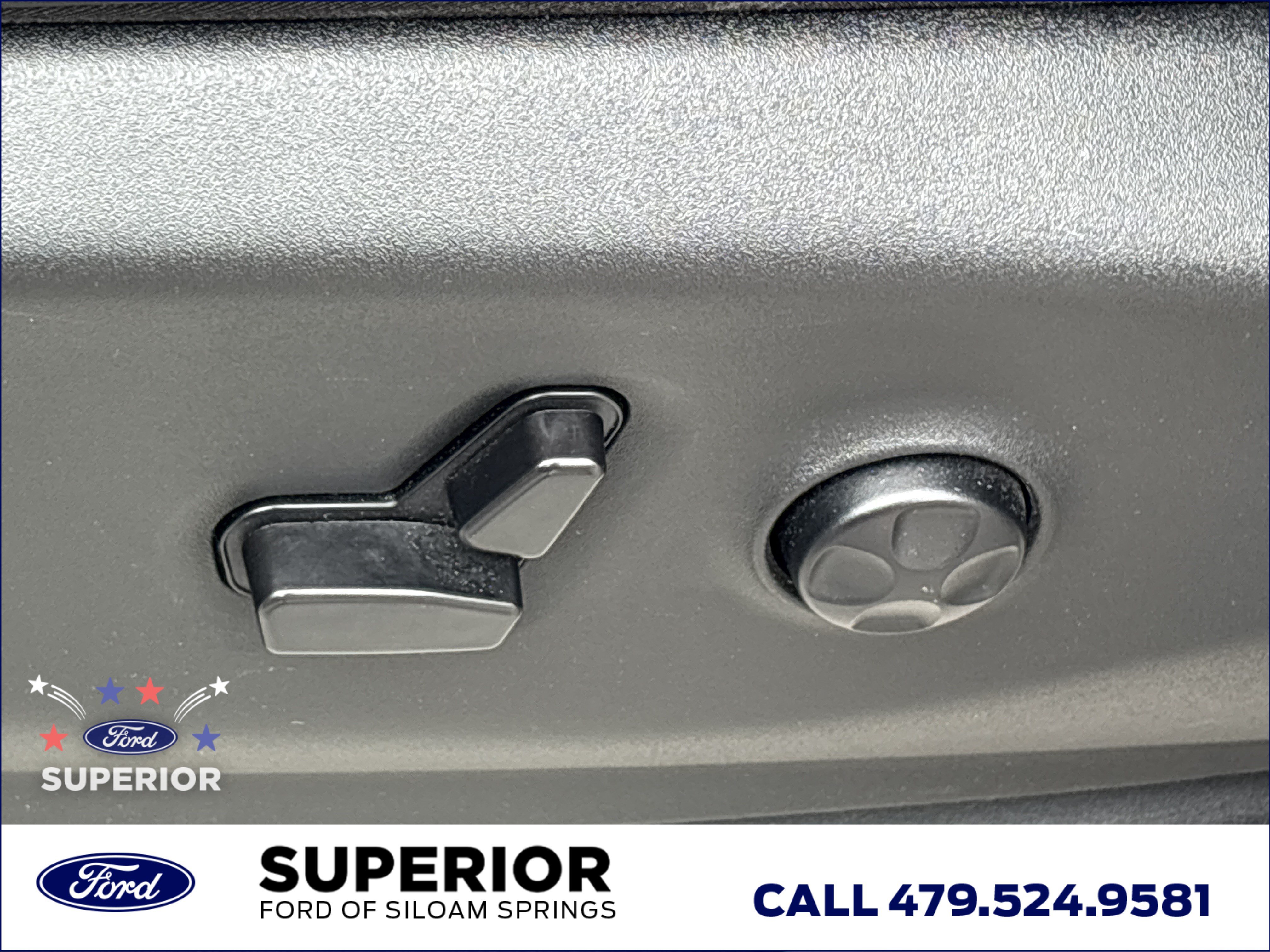 Used 2024 Bright White Clearcoat Chrysler Touring L image 23