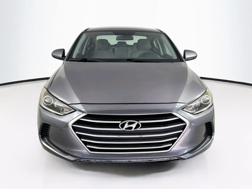 Used 2018 Machine Gray Hyundai SEL image 2