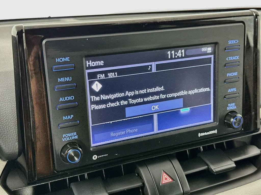 Used 2021 Pearl Toyota XLE image 14
