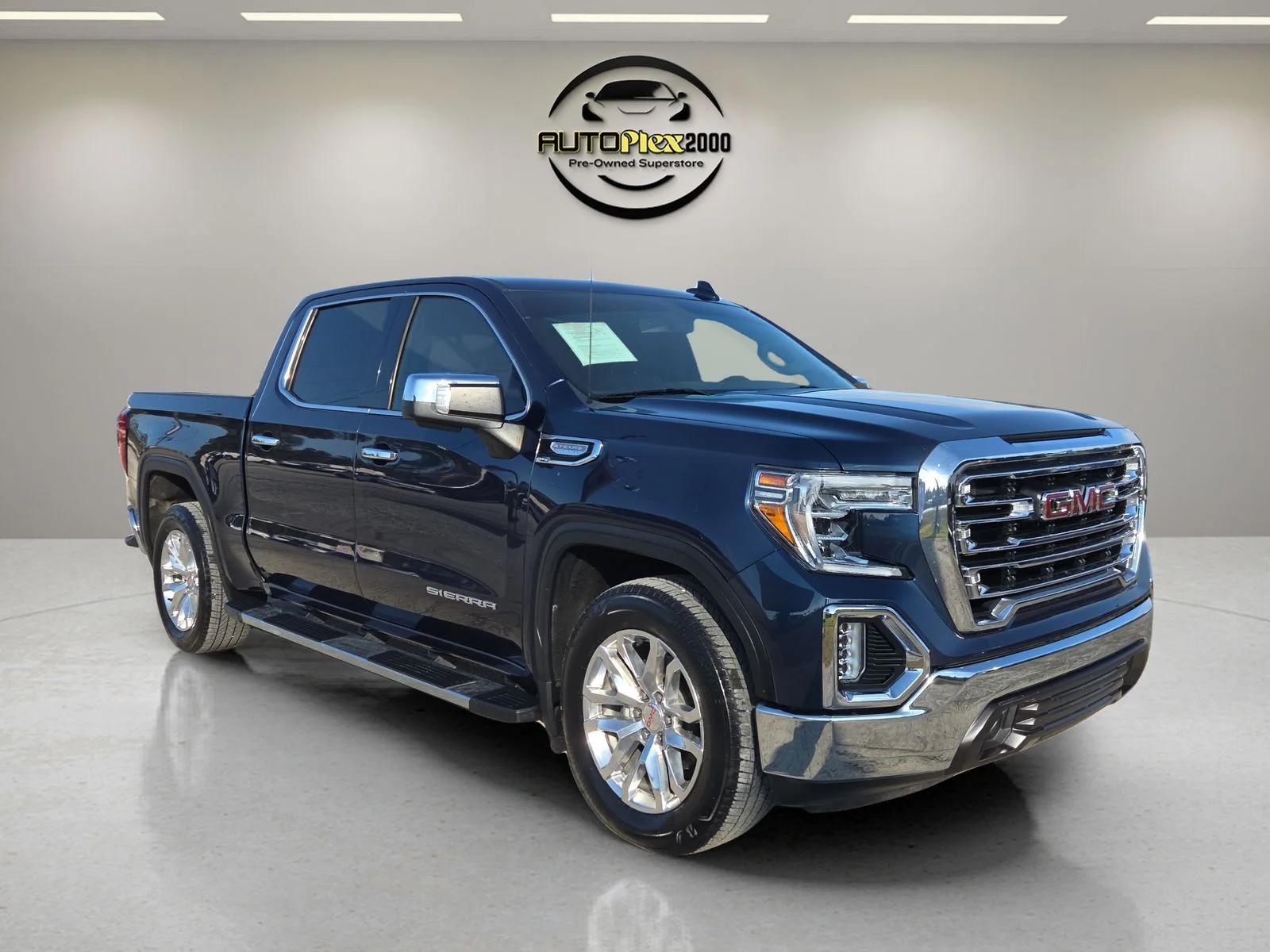 2020 GMC Sierra 2WD Crew Cab Short Box SLT's photo