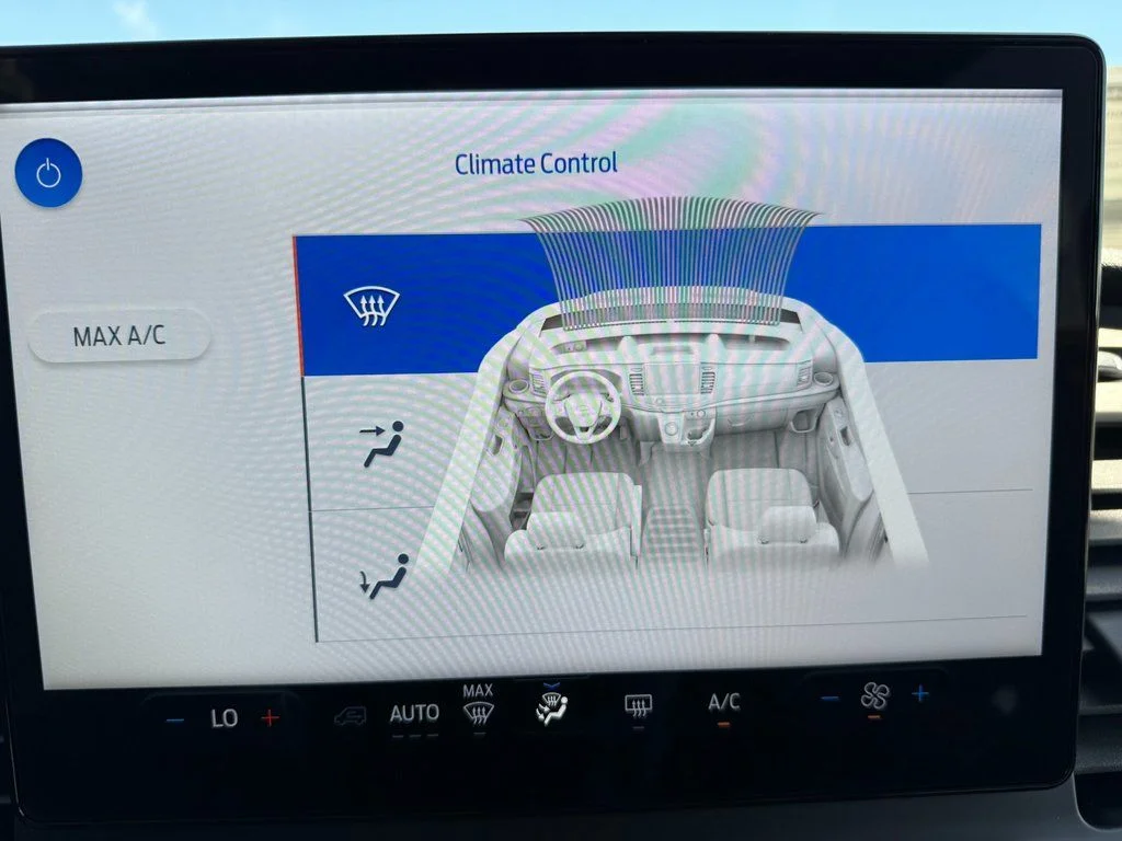 2025 Ford Transit Passenger Van XL - Photo 28