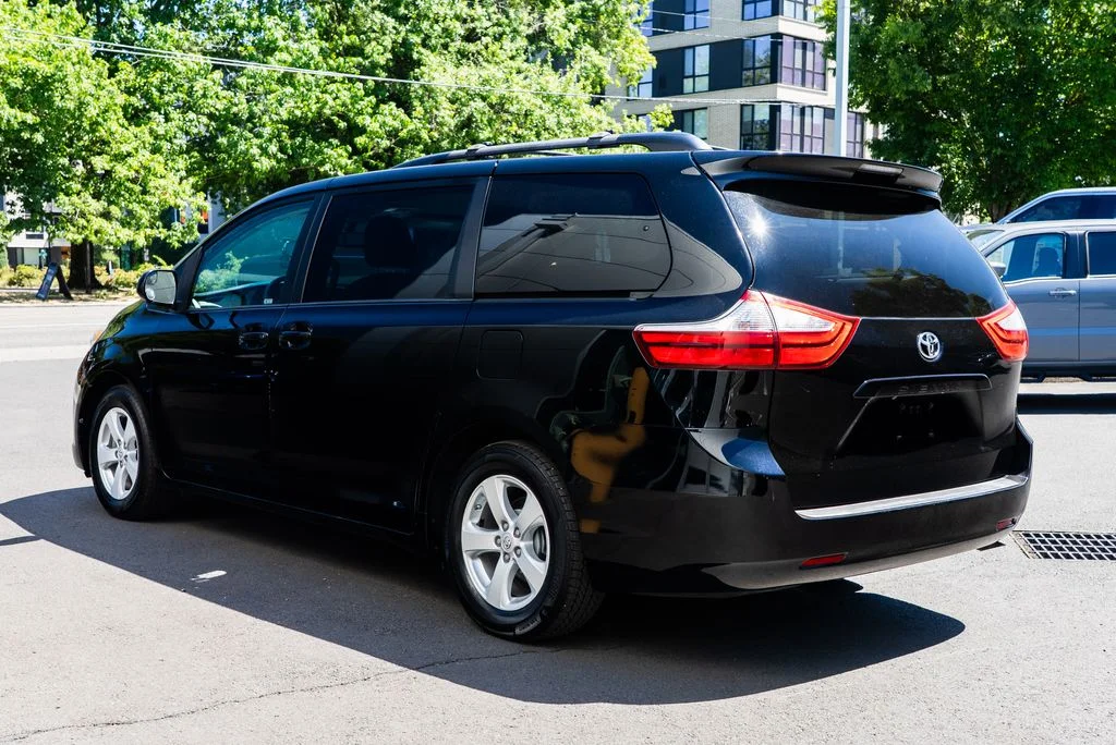 Used 2015 Black Toyota LE image 4