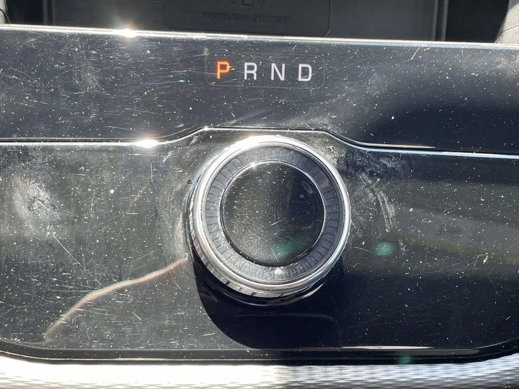 Used 2023 White Jeep Altitude X image 30
