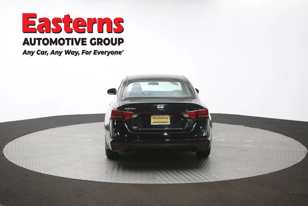 Used 2023 Black Nissan 2.5 S image 36