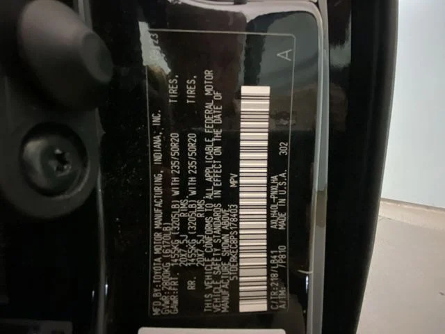 Used 2023 Black Toyota Platinum image 29