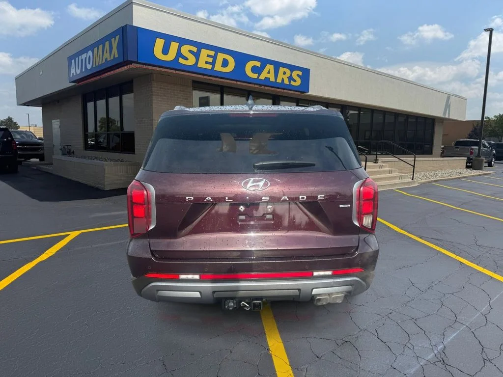 Used 2024 Burgundy Hyundai Limited image 6