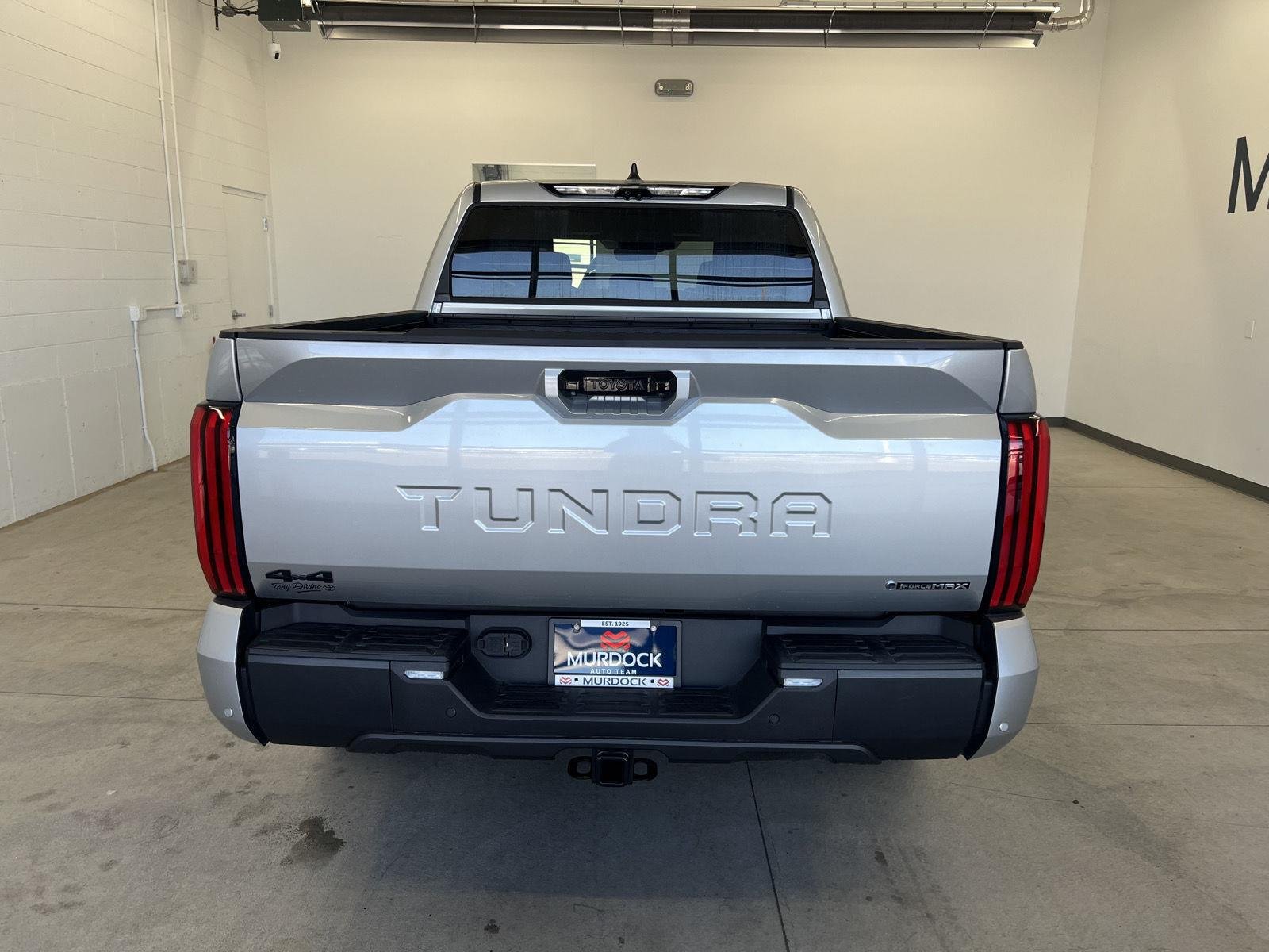 2025 Toyota Tundra Limited - Photo 10