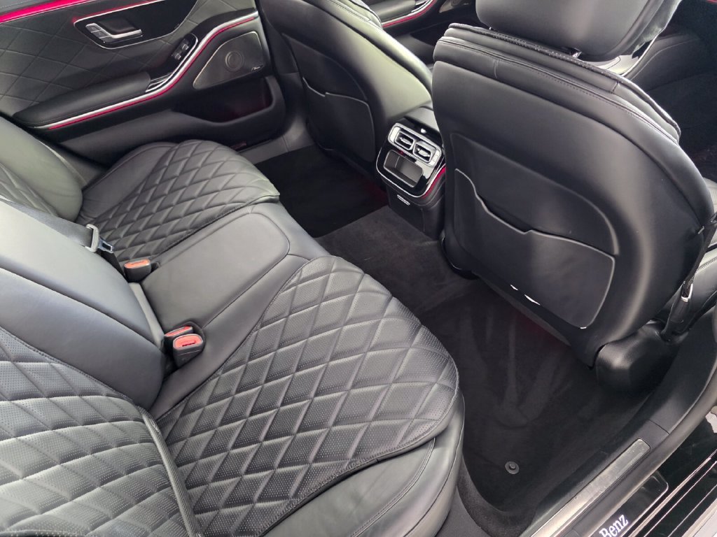 Certified Used 2022 Black Mercedes-Benz S 580 image 25