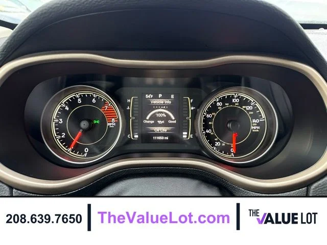 Used 2016 Red Jeep Latitude image 26