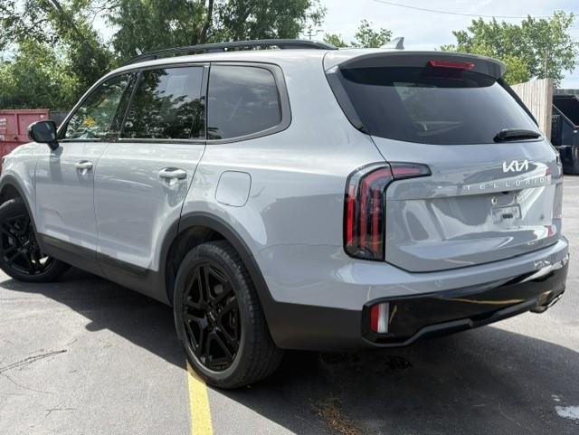 Used 2024 Wolf Gray Kia SX X-Line image 5