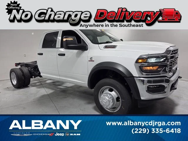 2026 RAM 4500 Tradesman 4X4 Crew Cab DRW 173" WB's photo
