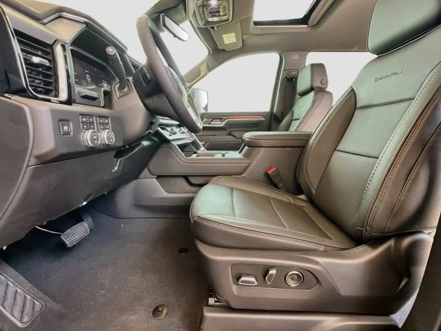 2026 GMC Sierra 2500HD Denali - Photo 15