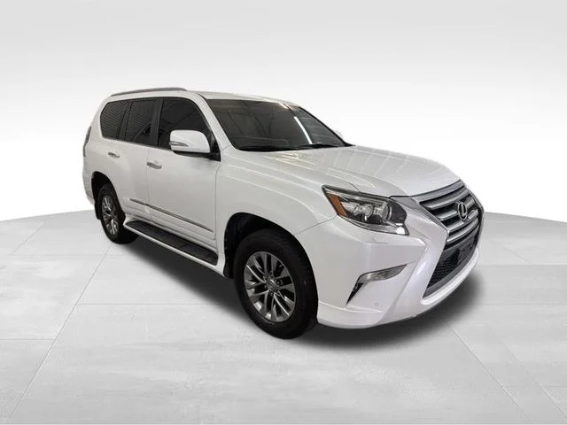 Used 2015 Starfire Pearl Lexus 460 Luxury image 4