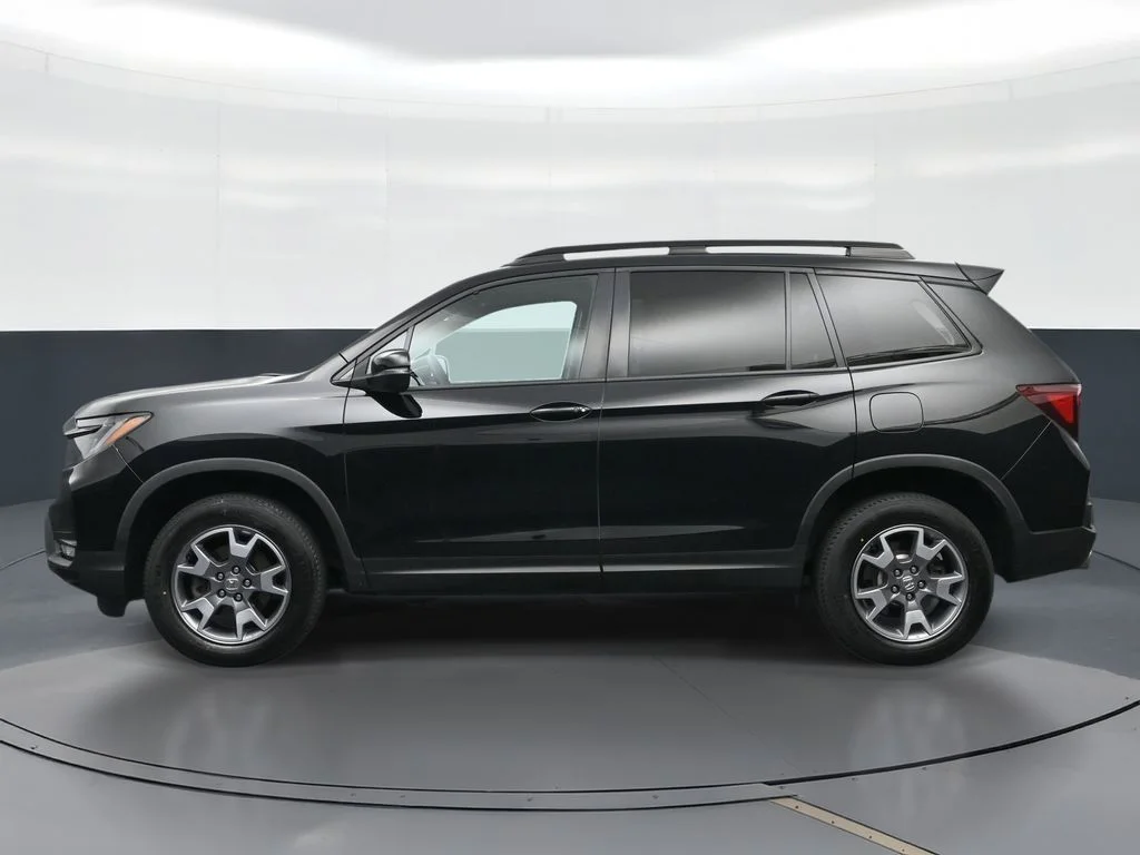 Used 2023  Honda TrailSport image 4