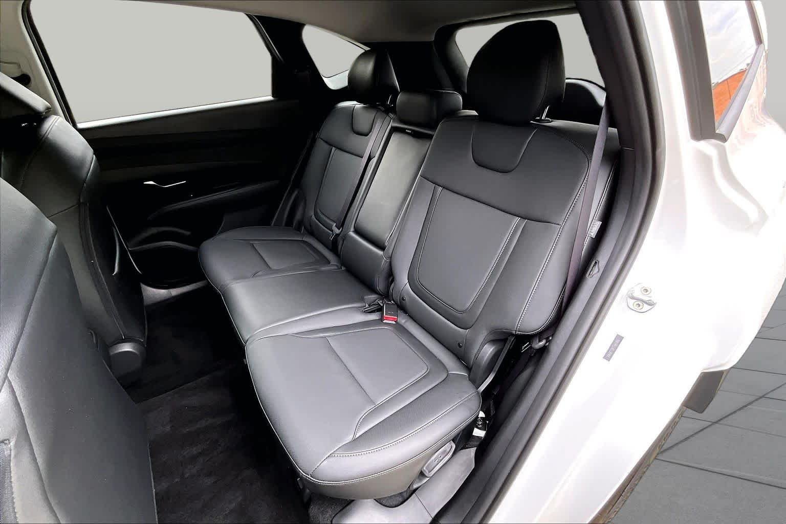 Used 2026 Serenity White Pearl Hyundai SEL Premium image 19