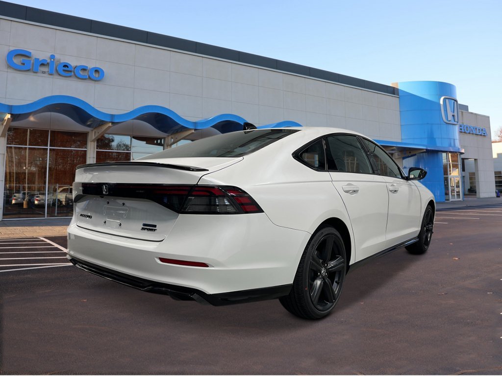 New 2026 Platinum White Pearl Honda Sport-L image 5