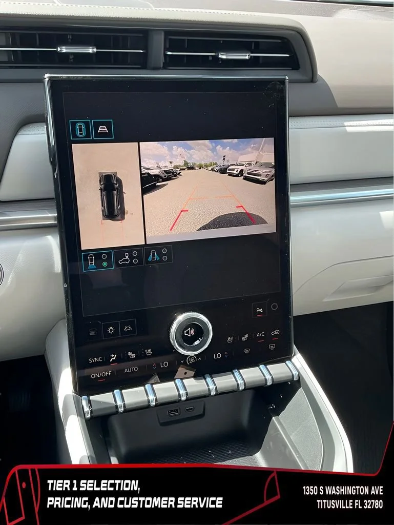 New 2026 Glacier White Tricoat GMC Denali image 33