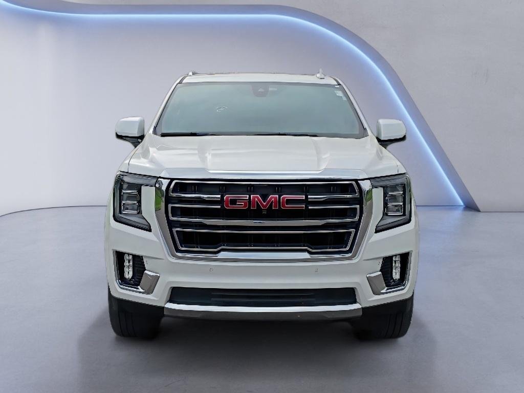 Used 2021 White Frost Tricoat GMC SLT image 8