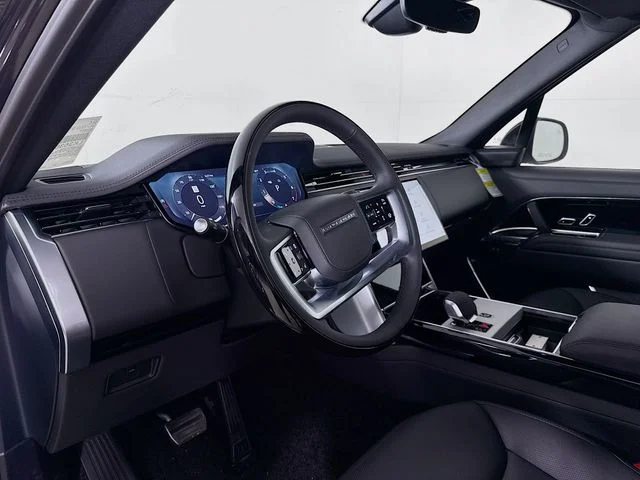 New 2026 Carpathian Gray Premium Metallic Land Rover SE image 9