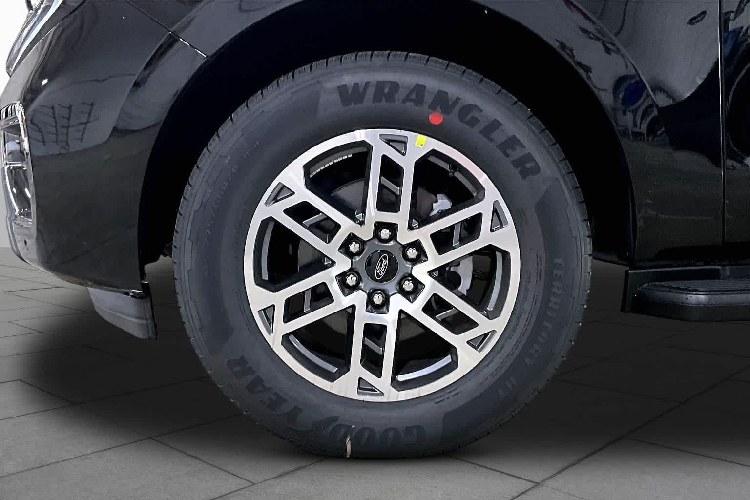 New 2026 Agate Black Metallic Ford Active image 12