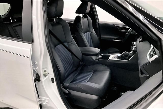 2023 Toyota RAV4 XSE - Photo 8