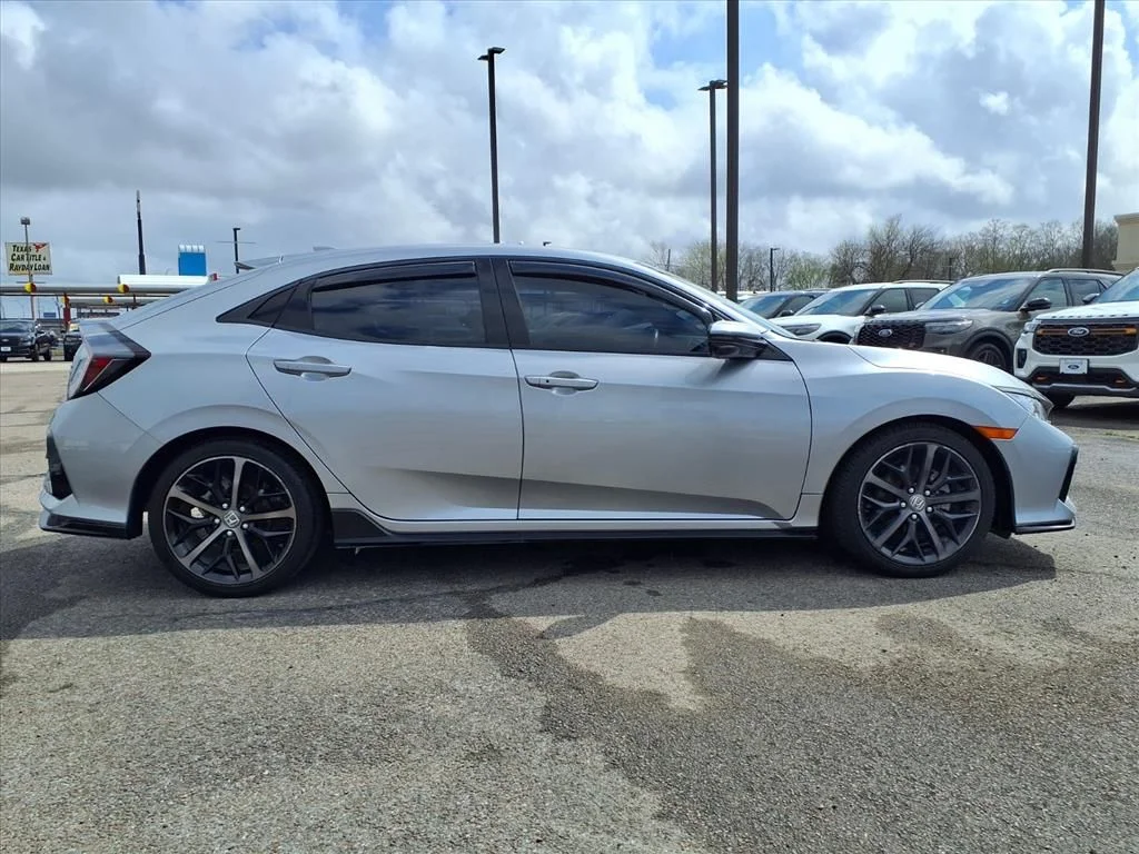 Used 2021  Honda Sport Touring image 18