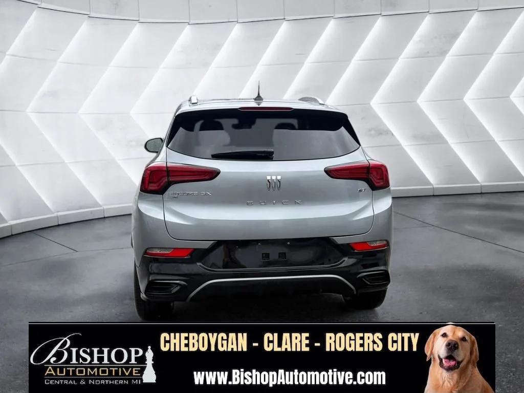 Pre-Owned 2024 Buick Encore GX Sport Touring image 16