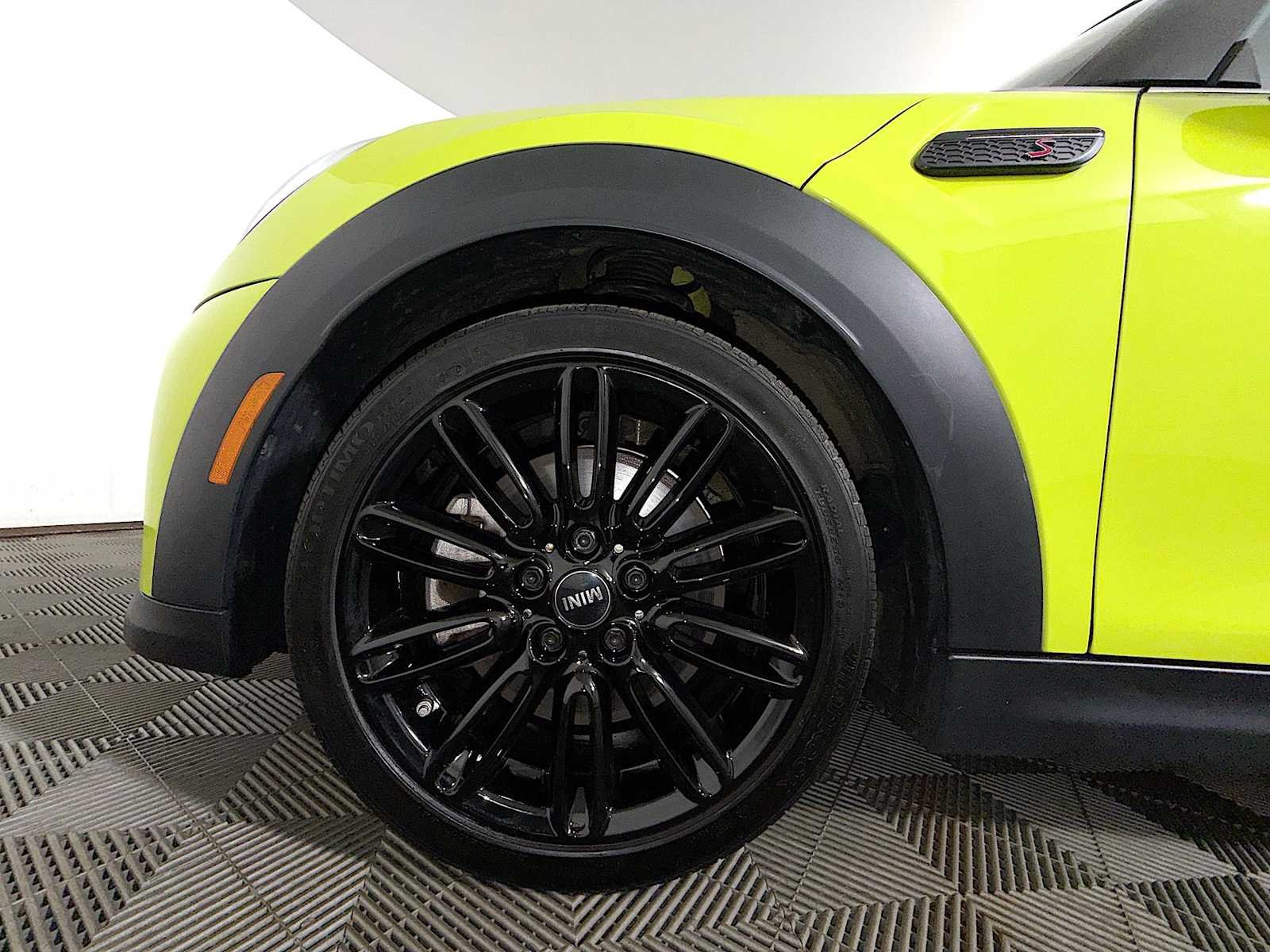 Used 2024 Zesty Yellow MINI Cooper S image 8