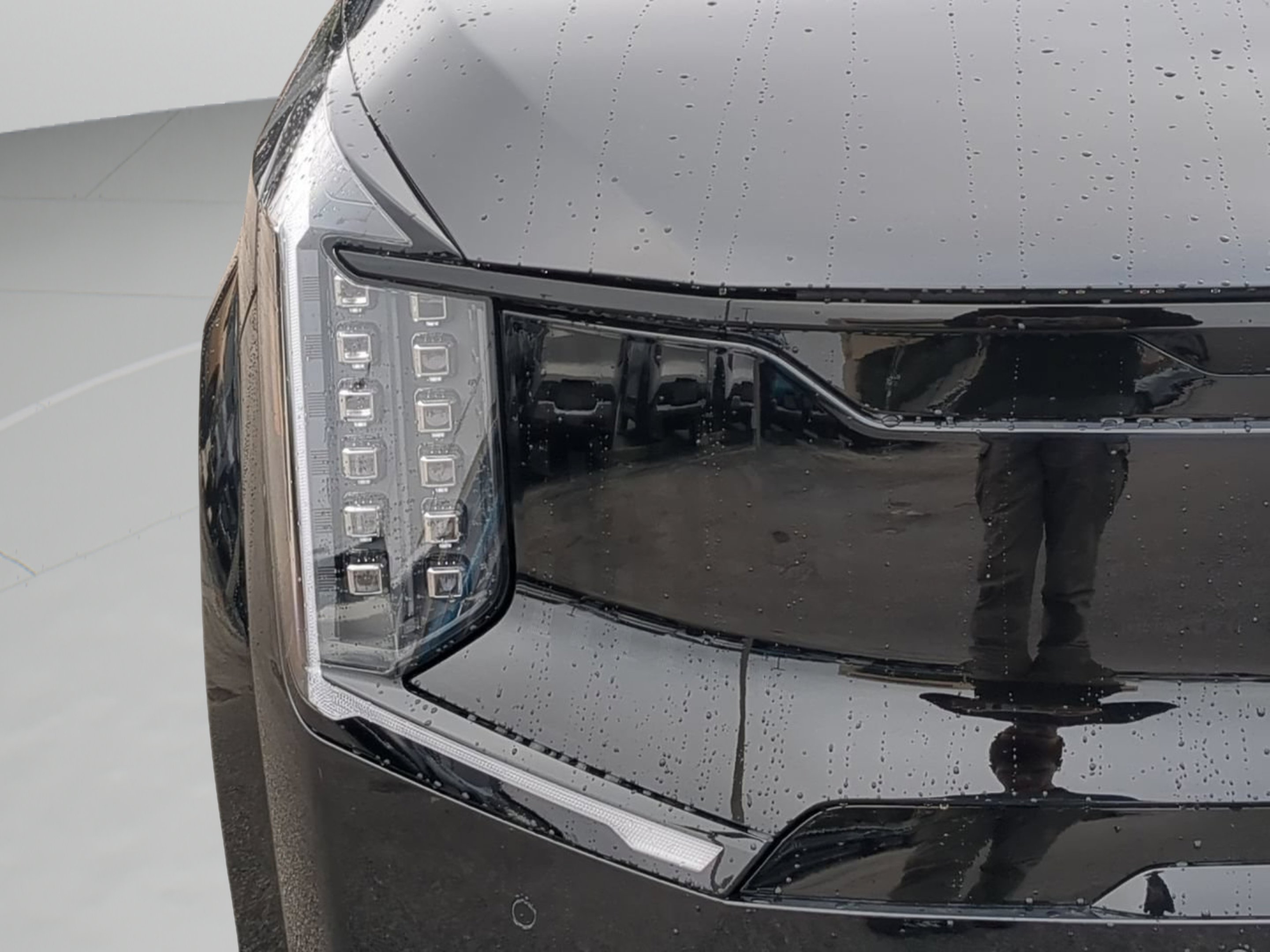 New 2026 Ebony Black Kia Land image 32