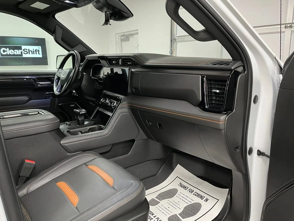 Used 2022 White GMC AT4 image 54