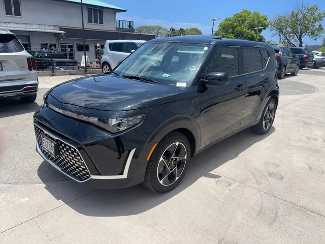 Used 2025 Black Kia EX image 2