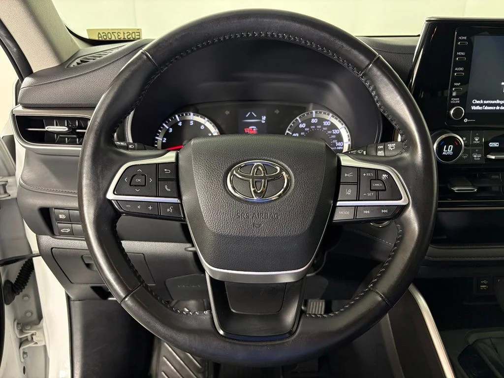 Used 2022 Beige Toyota LE image 19