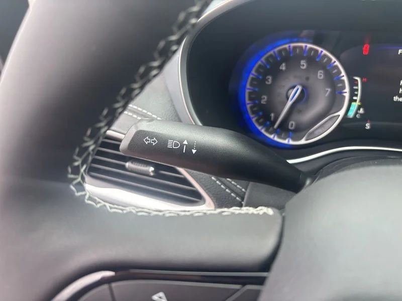 2026 Chrysler Pacifica Limited - Photo 21