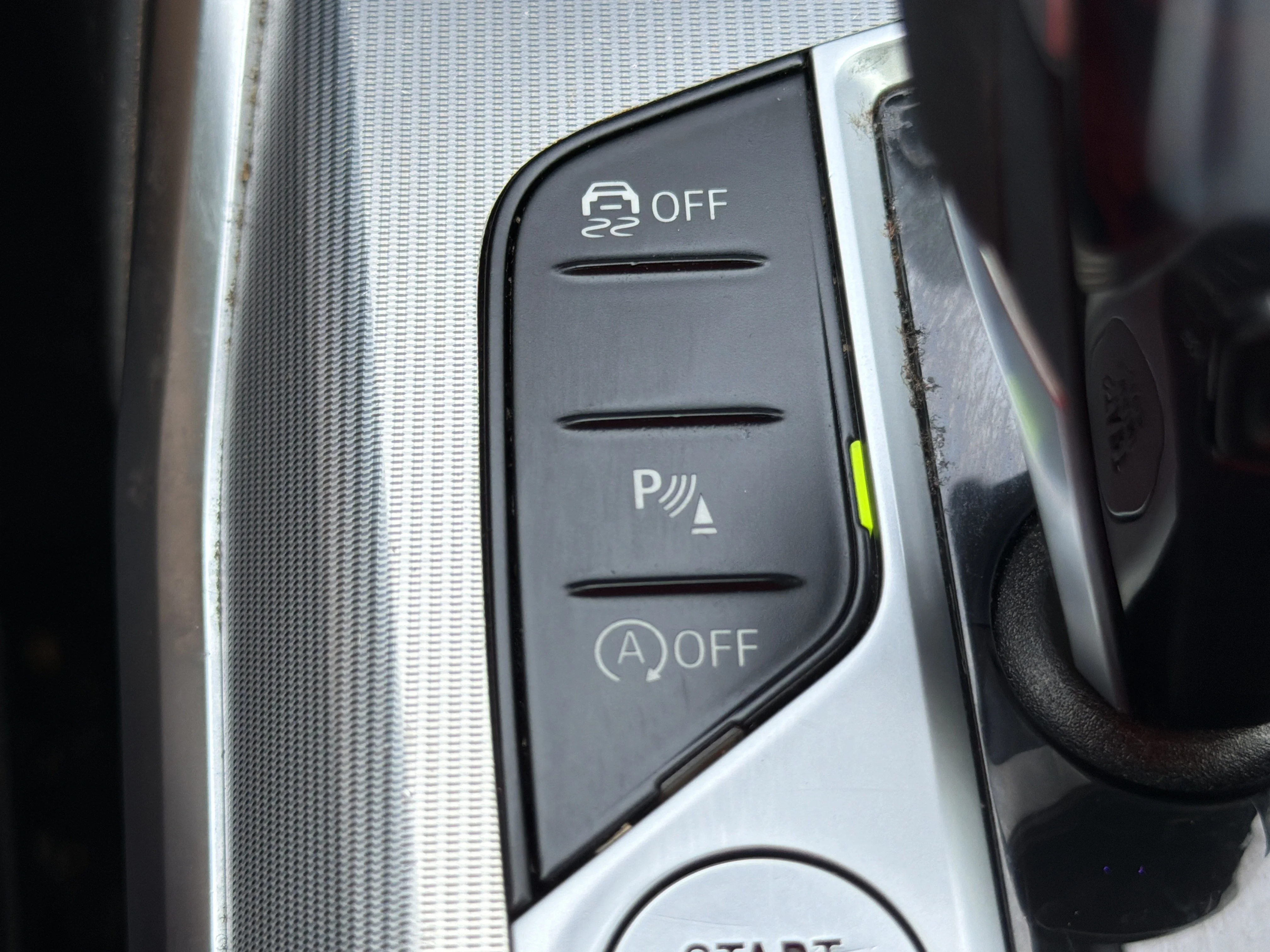 Used 2021 Black Sapphire Metallic BMW 330i image 9