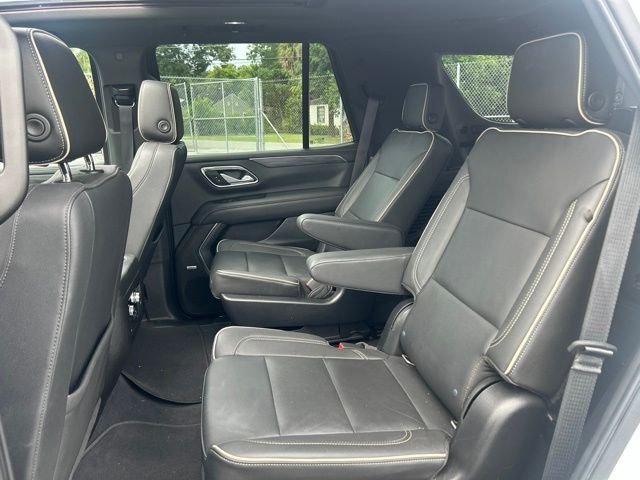 Used 2022 White GMC SLT image 21