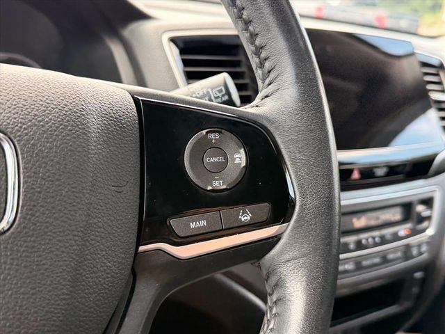 Used 2022 White Honda Special Edition image 20
