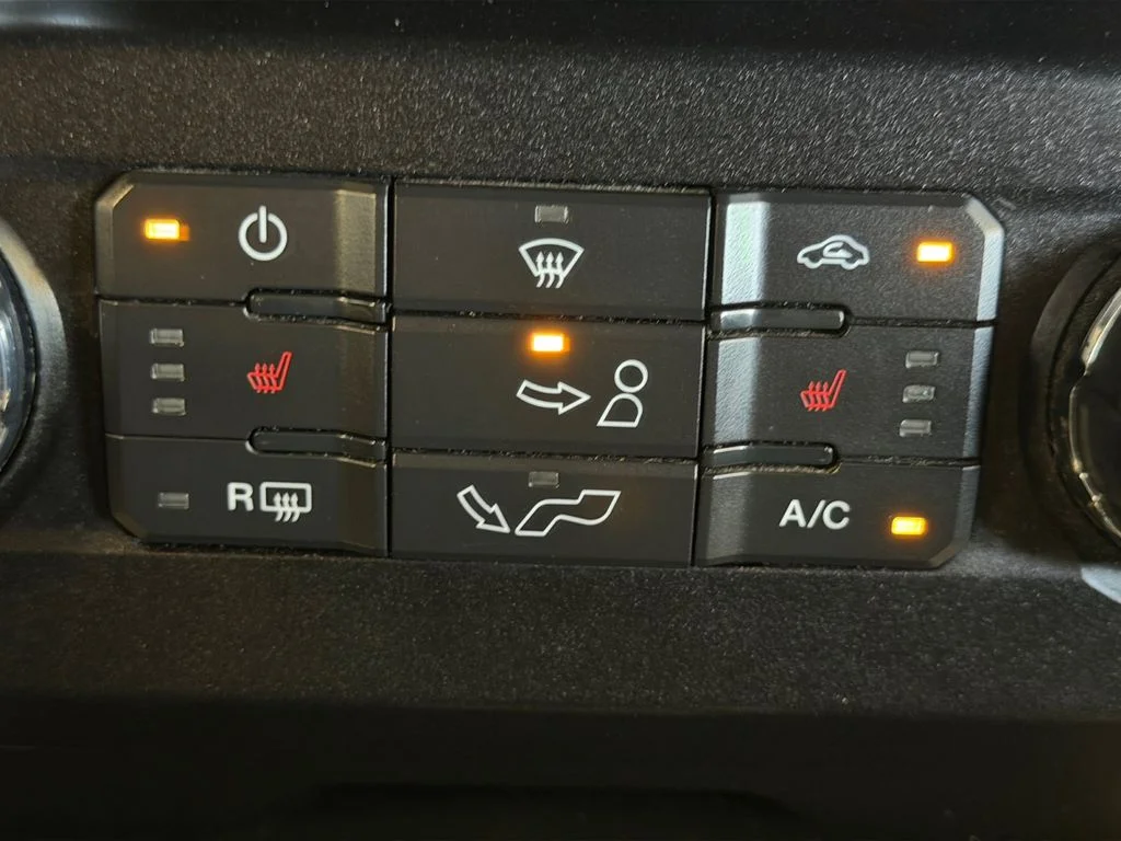 Used 2018  Ford XLT image 23