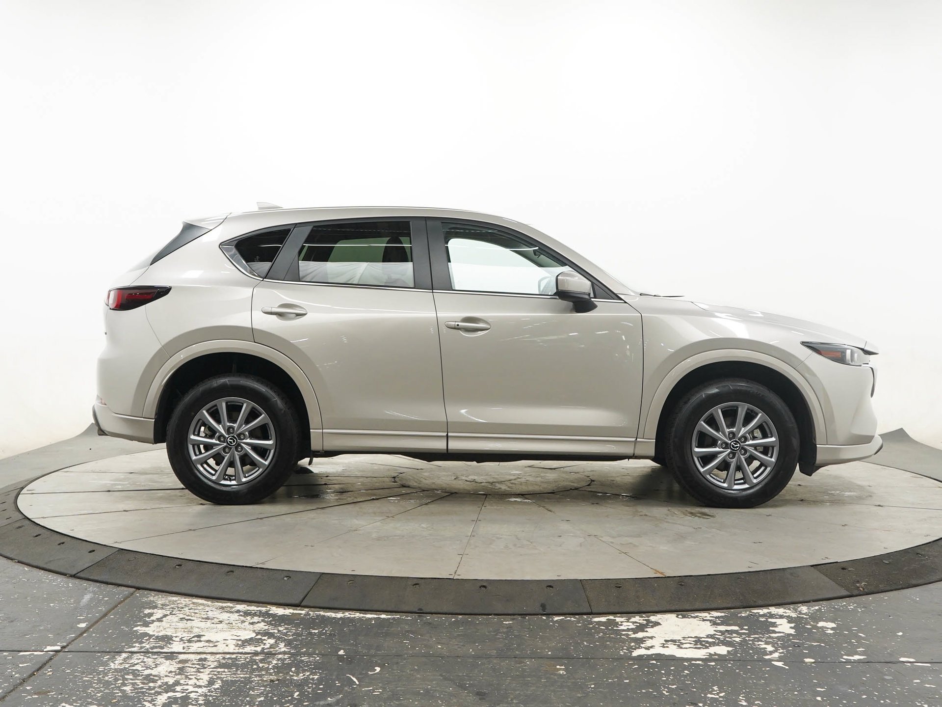 Used 2025 Platinum Quartz Metallic Mazda 2.5 S Select Package image 6